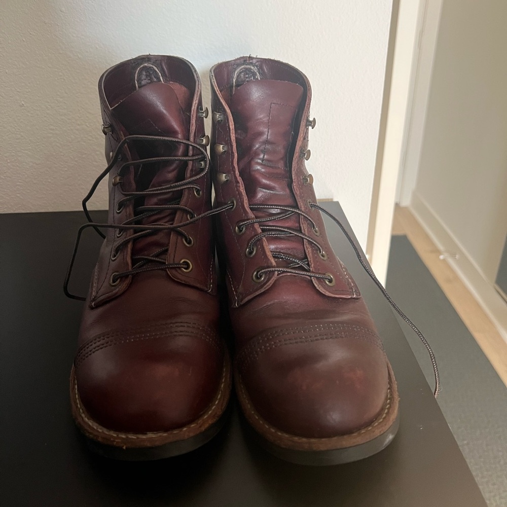 Red wing iron ranger size 9 oxblood